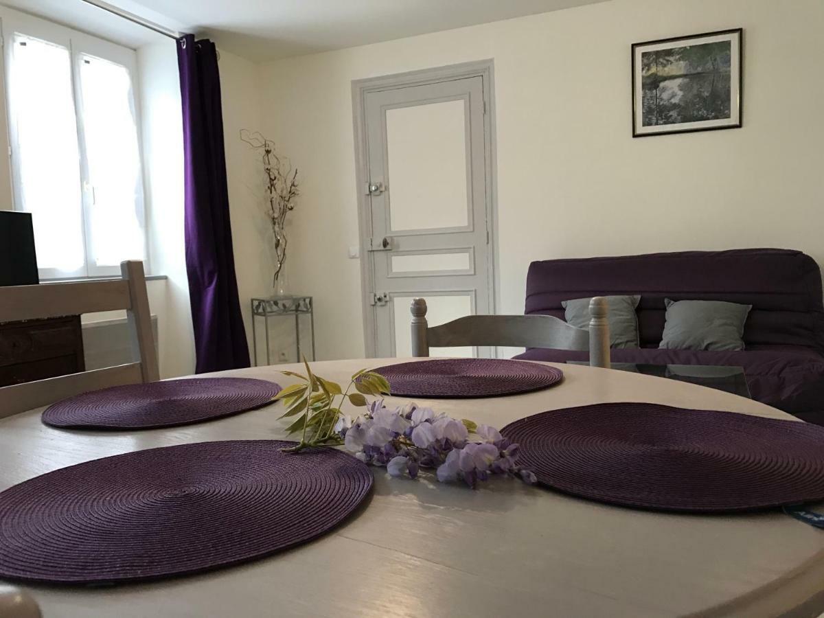 Gite Ancien Relais De Saint-Jacques 라로쉬기용 외부 사진